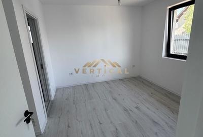 Casă cu 4 camere în Berceni