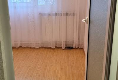 Apartament cu 2 camere decomandat în Micro 19 - 1