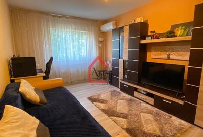 Apartament cu 2 camere decomandat, mobilat în Alexandru cel Bun - 1