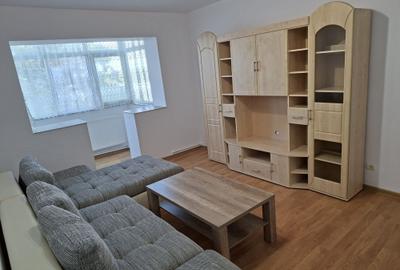 Apartament cu 2 camere semidecomandat în Exterior Vest