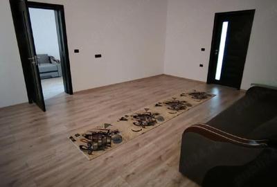 Casă cu 3 camere cu Teren 1400 Mp în Comana - 4