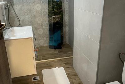 Apartament cu 2 camere decomandat în 1 Mai - 9