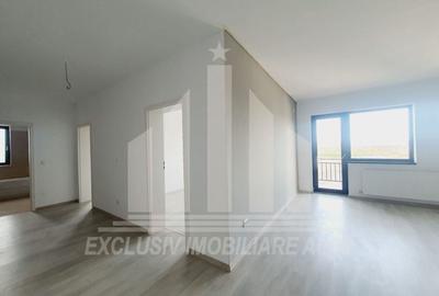 Apartament cu 3 camere decomandat în Micești