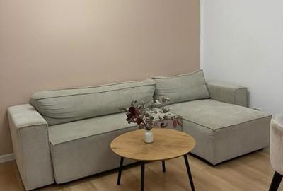 Apartament cu 3 camere decomandat în Drumul Taberei