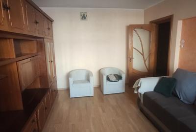 Apartament cu 2 camere decomandat în Vărsătura
