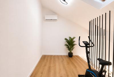 Apartament cu 3 camere decomandat în Girocului - 31