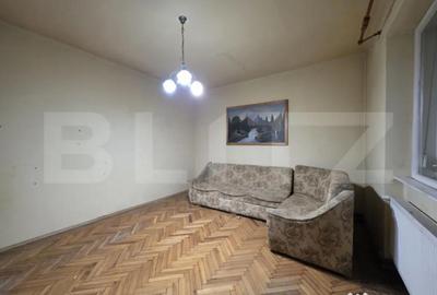 Casă cu 4 camere cu Teren 500 Mp în Titulescu - 1
