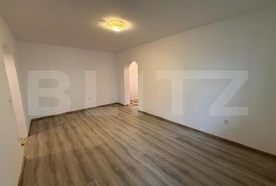 Apartament cu 2 camere semidecomandat în Republicii