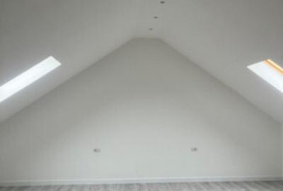 Casă cu 4 camere cu Teren 200 Mp în Central - 7