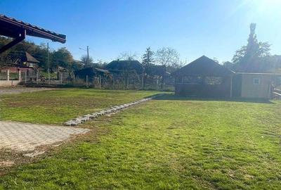 Casă cu 6 camere cu Teren 1200 Mp în Mociu - 6