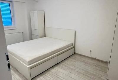 Apartament cu 2 camere semidecomandat în Uverturii