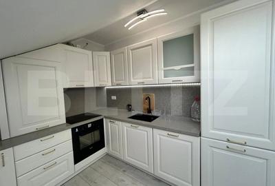Apartament cu 3 camere semidecomandat în Ultracentral