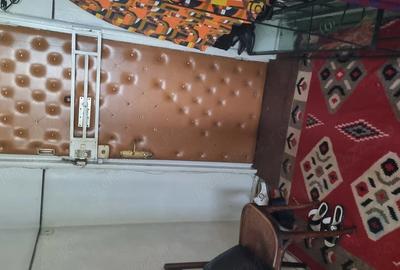 Apartament cu 2 camere semidecomandat în Militari