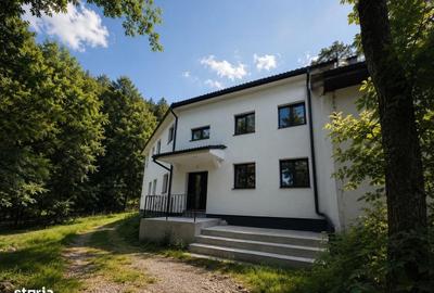 Casă cu 4 camere în Cisnădioara