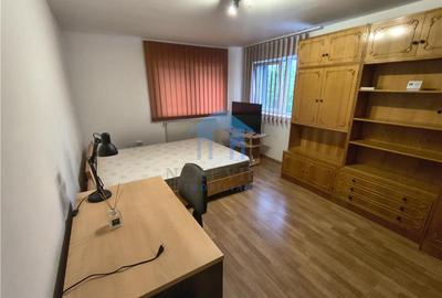 Garsonieră decomandată în Zorilor