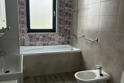 Apartament cu 3 camere decomandat în Exterior Vest - 4