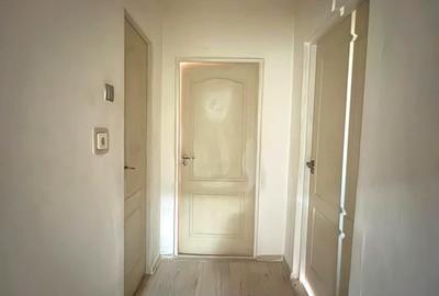 Apartament cu 3 camere decomandat în Central - 8