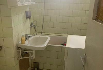 Apartament cu 3 camere semidecomandat în Sud - 3
