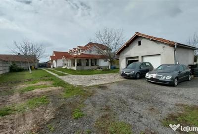 Casă cu 7 camere cu Teren 2203 Mp în Sântion - 13