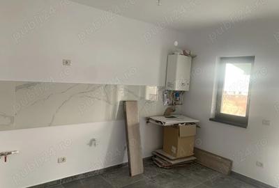 Casă cu 5 camere cu Teren 400 Mp în Valea Adâncă - 7