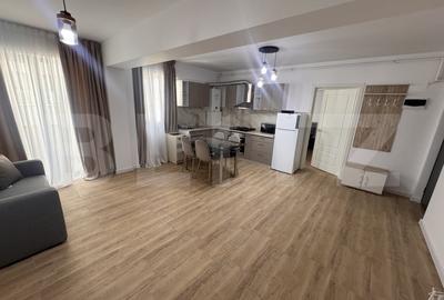 Apartament cu 3 camere decomandat, mobilat în Calea București