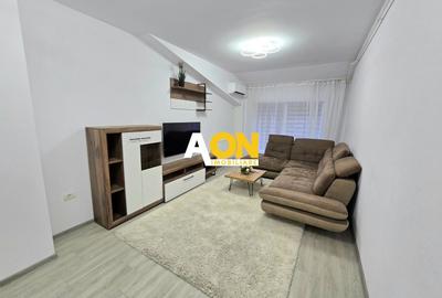 Apartament cu 3 camere decomandat, mobilat în Central