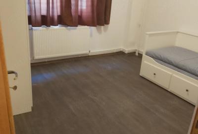 Apartament cu 4 camere semidecomandat în Timpuri Noi - 1
