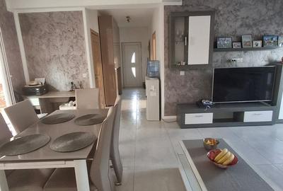 Casă cu 4 camere cu Teren 190 Mp în Domnești