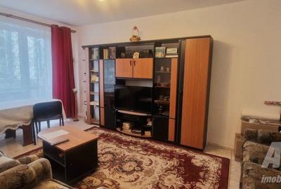 Apartament cu 3 camere decomandat, mobilat în 1 Decembrie 1918