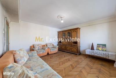 Apartament cu 3 camere decomandat în Găvana