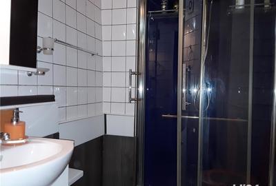 Apartament cu 2 camere semidecomandat în Gara de Nord