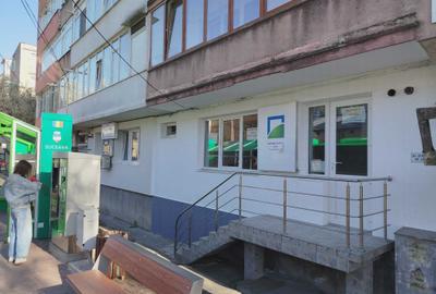 Spațiu comercial, de 46 mp, în Policlinica - 2