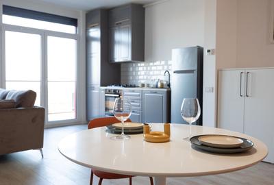 Apartament cu 2 camere decomandat, mobilat în UTA - 2