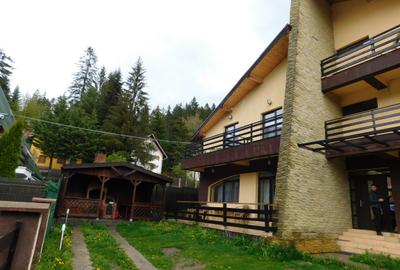 Casă individuală cu 6 camere cu Canalizare în Zamora