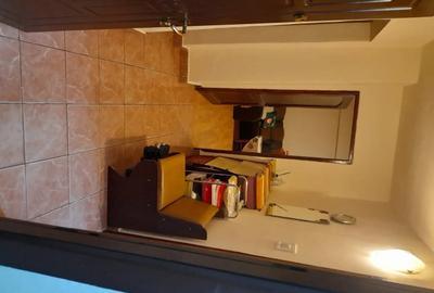 Apartament cu 3 camere decomandat în 1 Mai - 1