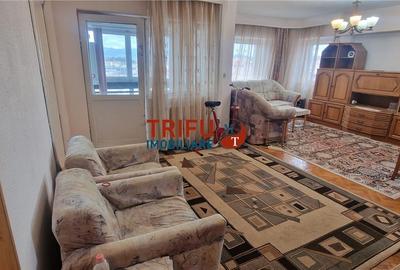 Apartament cu 3 camere decomandat în Ampoi 1