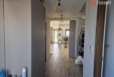 Duplex cu 5 camere cu Teren 336 Mp în Moșnița Veche - 18