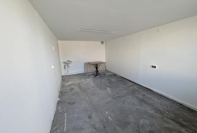 Spațiu comercial, de 100 mp, în Gară - 9