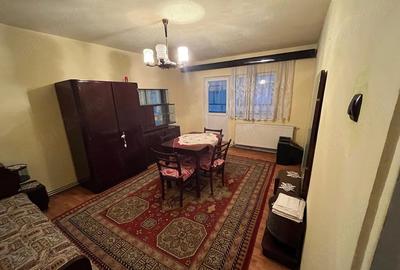 Apartament cu 3 camere decomandat în Central - 4