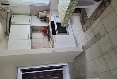 Apartament cu 2 camere decomandat în Central - 1