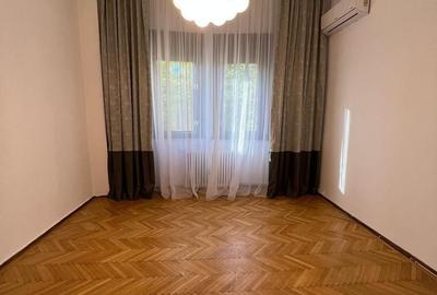Apartament cu 3 camere în Dorobanți