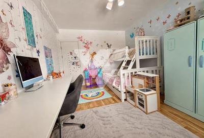 Duplex cu 4 camere cu Canalizare în Cristian - 13