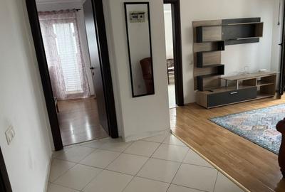 Apartament cu 2 camere semidecomandat, mobilat în Timpuri Noi