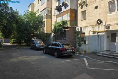 Apartament cu 3 camere semidecomandat în Crihala