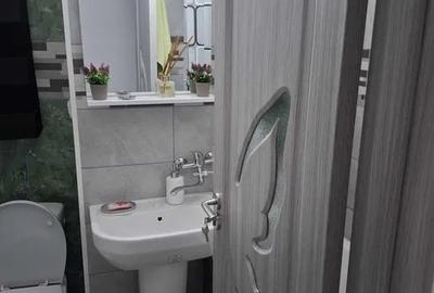 Apartament cu 3 camere semidecomandat în Tomis Nord - 5