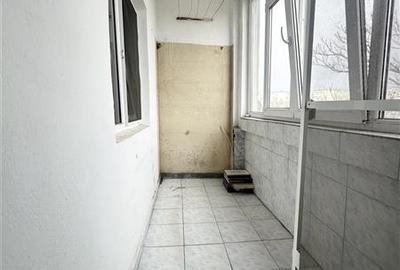 Apartament cu 4 camere decomandat în Km 4-5 - 11