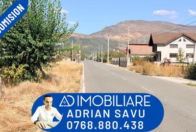 Teren intravilan de 2070 mp, în Runcu