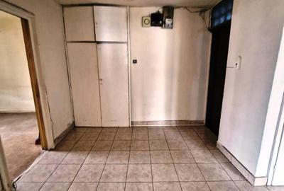 Apartament cu 4 camere semidecomandat în Rahova - 9