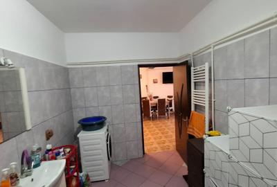 Casă cu 5 camere cu Teren 157 Mp în Central - 6