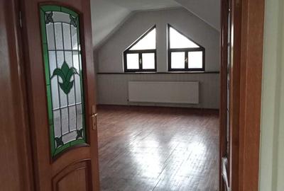 Spațiu comercial, de 480 mp, în Exterior Vest